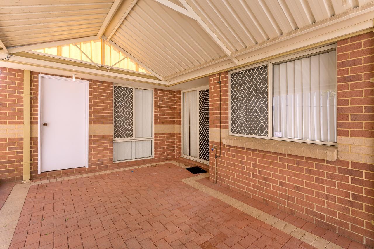 City Heights Perth Exterior photo